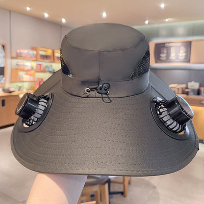 Wide outdoor sun hat with sun fan