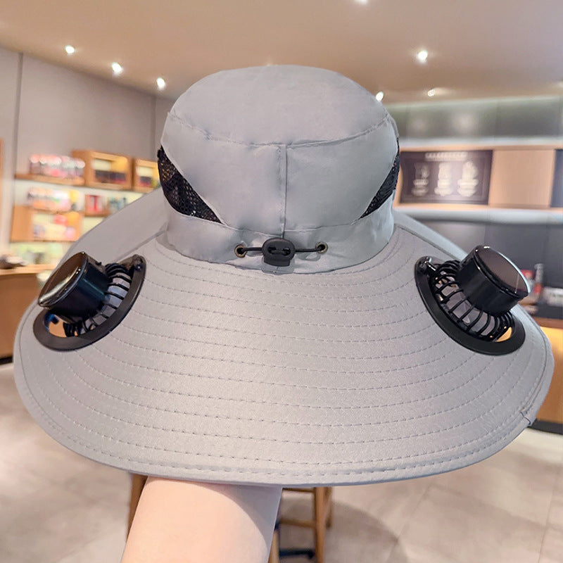 Wide outdoor sun hat with sun fan